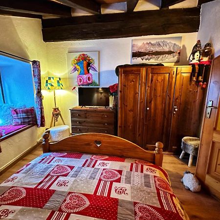 Meizon - La Montagna, Pila, Crevacol, Aosta E Valpelline Gignod エクステリア 写真